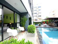 the-lantern-resorts-patong-soi-sansabai-phuket-pool-access-3