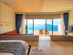 Phuket-Accommodation-Five-Star-Kalima-Resort-Kalim-Beach-Deluxe-Pool-Access