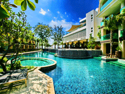 Phuket-Accommodation-Patong-Beach-Front-Graceland-Resort-17