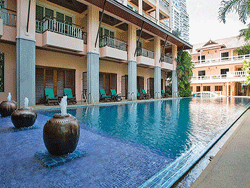 Phuket-Accommodation-Patong-Beach-Thanthip-Resort-Three-Star-2