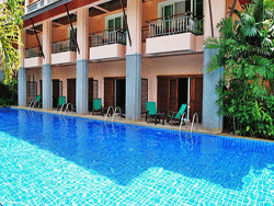 Phuket-Accommodation-Patong-Beach-Thanthip-Resort-Three-Star-5