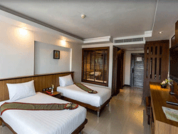 Phuket-Accommodation-Patong-Beach-Thanthip-Resort-Three-Star-Deluxe