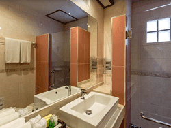 Phuket-Accommodation-Patong-Beach-Thanthip-Resort-Three-Star-Standar-2