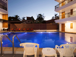 Phuket-New-Accommodation-Paripas-Patong-Resort-Pool-Access-3