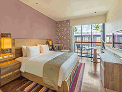 Phuket-Accommodation-Patong-Beach-Holiday-Inn-Express-Hotel-12