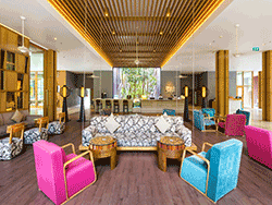 Phuket-Accommodation-Patong-Beach-Holiday-Inn-Express-Hotel-6