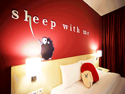 Phuket-accommodation-four-star-sleep-with-me-hotel-patong-superior-4