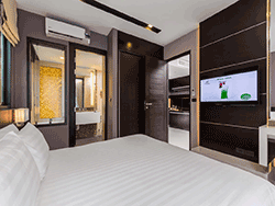 Phuket-accommodation-four-star-the-charm-resort-patong-junior-suite-2
