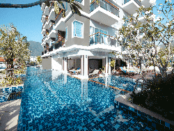 phuket-accommodation-four-star-andakira-hotel-patong-19