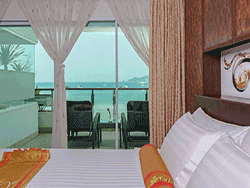 phuket-four-star-accommodation-the-bliss-south-beach-patong-14