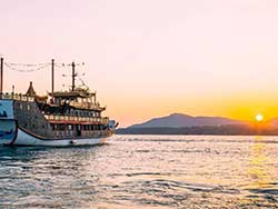 ทัวร์ภูเก็ต-ดินเนอร์ล่องเรือสำราญ-ชมพระอาทิตย์ตก-โดยเรือมังกร-