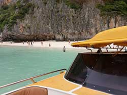 ทัวร์ภูเก็ต-ทริปชมพระอาทิตย์ตก-เกาะพีพี-อ่าวมาหยา-เกาะไม้ท่อน-8