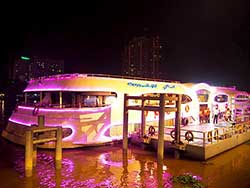 ดินเนอร์-ล่องเรือวันเดอร์ฟูลเพิร์ล-Wonderful-Pearl-Cruise-เที่ยวกรุงเทพ-ราคาถูก-3