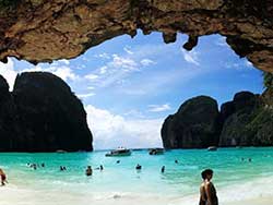 ทัวร์วันเดย์ทริป-เกาะพีพี-อ่าวมาหยา-เกาะไม้ไผ่-เรือเร็ว-เที่ยวกระบี่-ราคาถูก-3