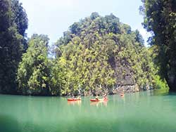 ทัวร์เต็มวัน-พายเรือคายัค-ณ-อ่าวท่าเลน-เล่นน้ำ-อาหาร-เที่ยวกระบี่-11