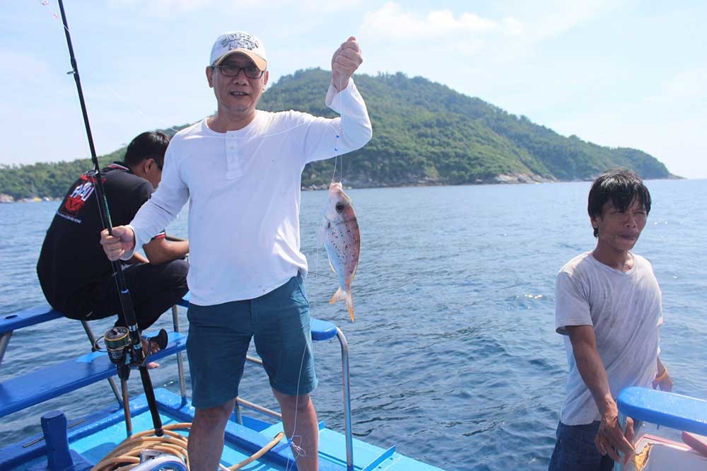 ทัวร์วันเดย์ทริป-ทัวร์ตกปลา-แบบสปินนิ่ง-เกาะไม้ท่อน-เที่ยวภูเก็ต-ราคาถูก-8