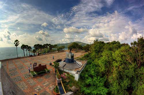 จุดชมวิวพระอาทิตย์ตกที่สวยที่สุด-แหลมพรหมเทพ-สถานที่ท่องเที่ยว-ภูเก็ต