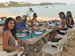 ทัวร์วันเดย์-ดูปลาโลมา-เกาะไม้ท่อน-หาดอ่าวยน-เรือคาตามารันภูเก็ต7