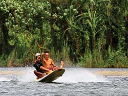 จำหน่ายบัตรเข้าเล่นเวคบอร์ด-ภูเก็ต-Wakeboard-Phuket-10