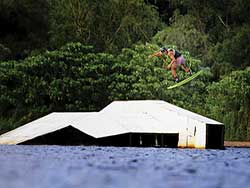 จำหน่ายบัตรเข้าเล่นเวคบอร์ด-ภูเก็ต-Wakeboard-Phuket-5