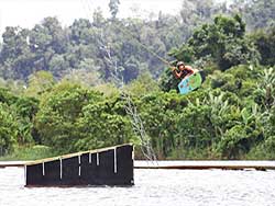 จำหน่ายบัตรเข้าเล่นเวคบอร์ด-ภูเก็ต-Wakeboard-Phuket-9