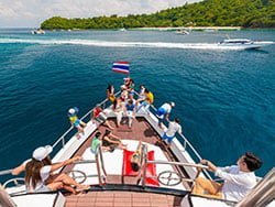เรือสำราญ-ทัวร์บานาน่าบีช-ภูเก็ต
