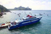 เรืออันดามัน-เวฟ-มาสเตอร์-ภูเก็ต-เกาะพีพี