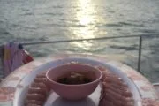ชาชิมิ-ทัวร์ครึ่งวันบ่าย-เกาะเฮ-เรือยอร์ช-คาตามารัน