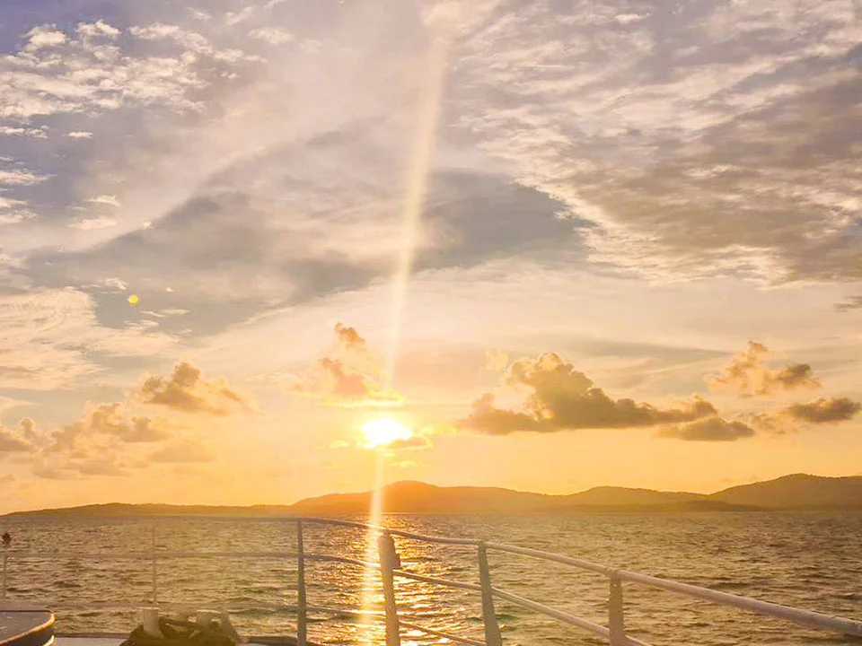 ทัวร์ภูเก็ต-เกาะเฮ-ครึ่งวัน-ล่องเรือซันเซ็ท-8