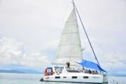 เรือยอร์ชคาตามารัน-ทัวร์เกาะเฮ-ครึ่งวันบ่าย