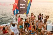 ทัวร์-ล่องเรือ-ปาร์ตี้-ยอร์ช-คาตามารัน-hype-phuket