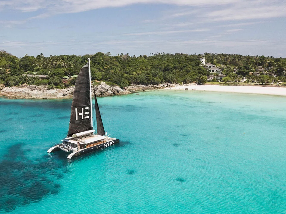 ภูเก็ต-เรือปาร์ตี้-Hype-Luxury-Yacht-Catamaran-3