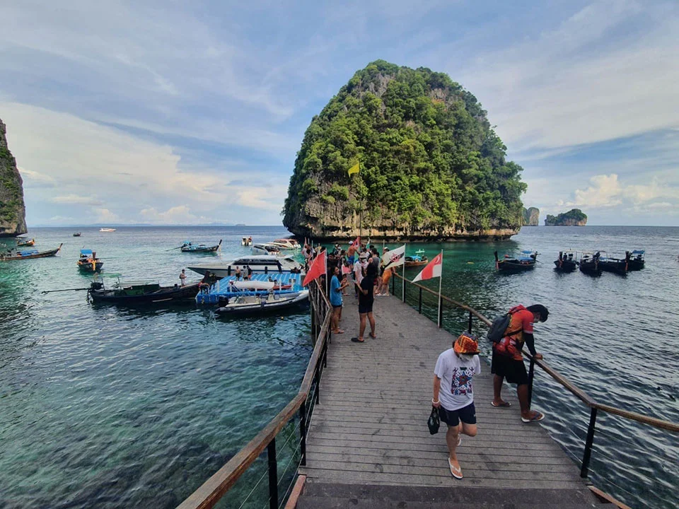 เกาะพีพี-ทัวร์-กระบี่-อ่าวมาหยา-เกาะไผ่-เรือสปีดโบ๊ท-วันเดย์-5