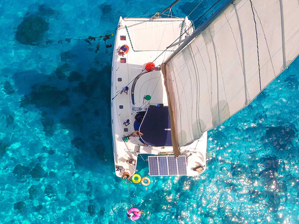 เช่าเรือยอร์ช-คาตามารัน-ภูเก็ต-Sailing-Yacht-Catamaran-7