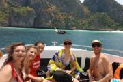 เรือสปีดโบ๊ท-ทัวร์-อ่าวมาหยา-เกาะพีพีเล-เรือออกจาก-กระบี่
