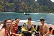 เรือสปีดโบ๊ท-ทัวร์-อ่าวมาหยา-เกาะพีพีเล-เรือออกจาก-กระบี่