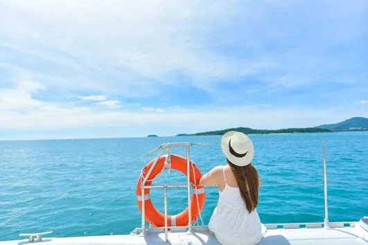 ภูเก็ต-ทัวร์ครึ่งวัน-รอบเช้า-เกาะเฮ-เรือคาตามารัน