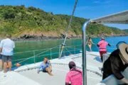 เรือยอร์ช-คาตามารัน-ทัวร์-เกาะเฮ-รอบเช้า