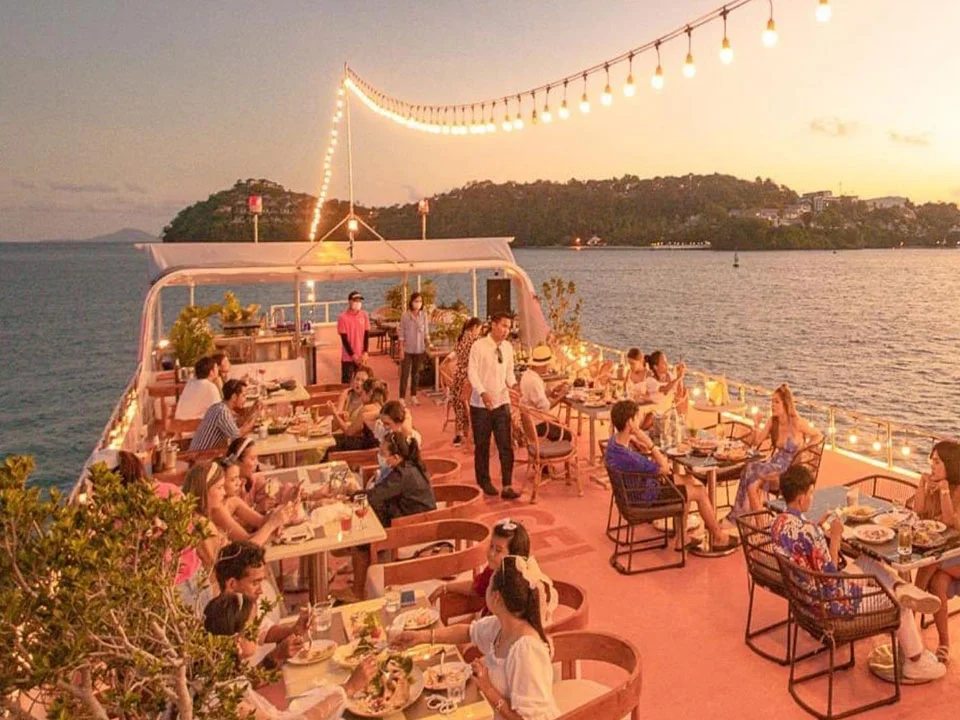 ภูเก็ต-ล่องเรือใหญ-ดินเนอร์-ซันเซ็ท-แหลมพันวา-6