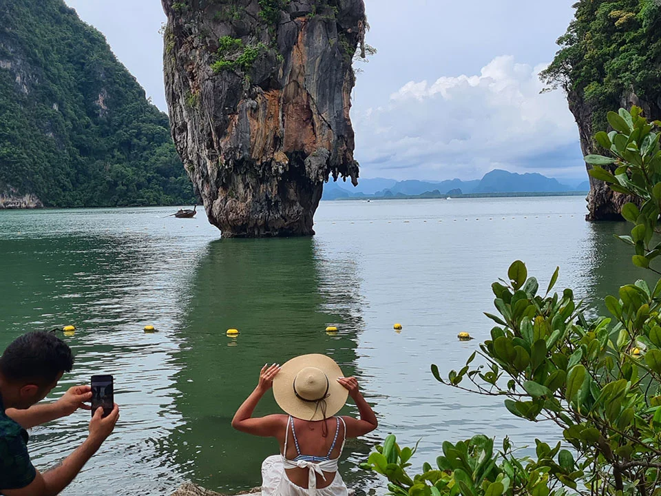 ภูเก็ต-ทัวร์วันเดย์-เขาตะปู-แหลมหาด-เกาะยาวใหญ่-เรือสปีดโบ๊ท