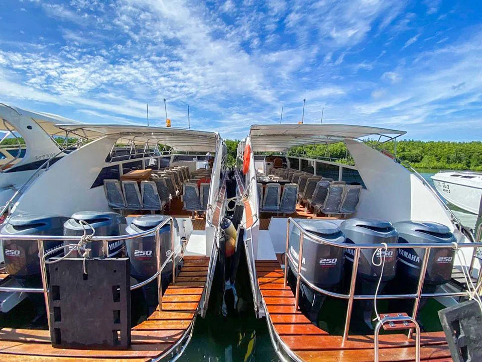 ภูเก็ต-เขาหลัก-ทัวร์เกาะสิมิลัน-เรือสปีดโบ๊ท-Fantastic-4