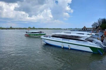 กระบี่-ริเวอร์-มารีน่า-เรือโดยสาร-เกาะพีพี-แหลมตง