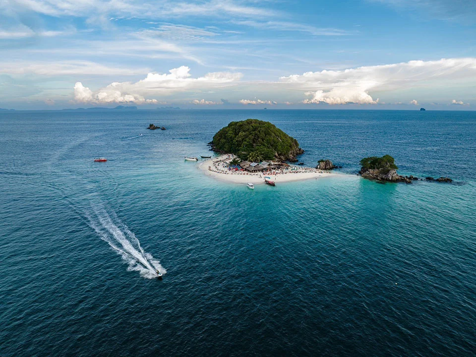 ภูเก็ต-ทัวร์เกาะพีพี-อ่าวมาหยา-เกาะไข่-เรือพรีเมี่ยม-สปีดโบ๊ท