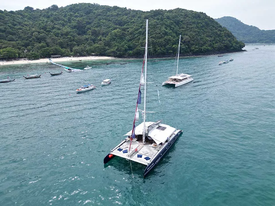 ล่องเรือยอร์ช-บานาน่า-บีช-เกาะราชา-ซันเซ็ท-Boat-Party-4
