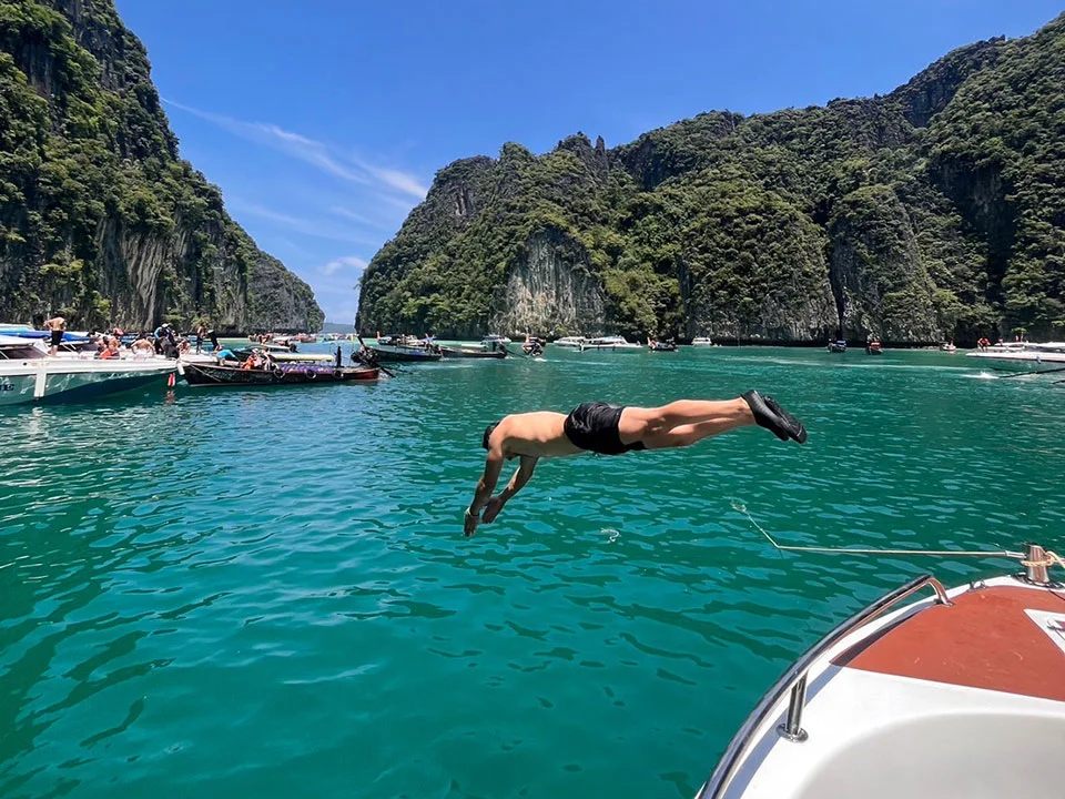 อ่าวมาหยา-Maya-Bay-ทัวร์-1-วัน-เกาะพีพี-เกาะไข่-เกาะรังใหญ่-3