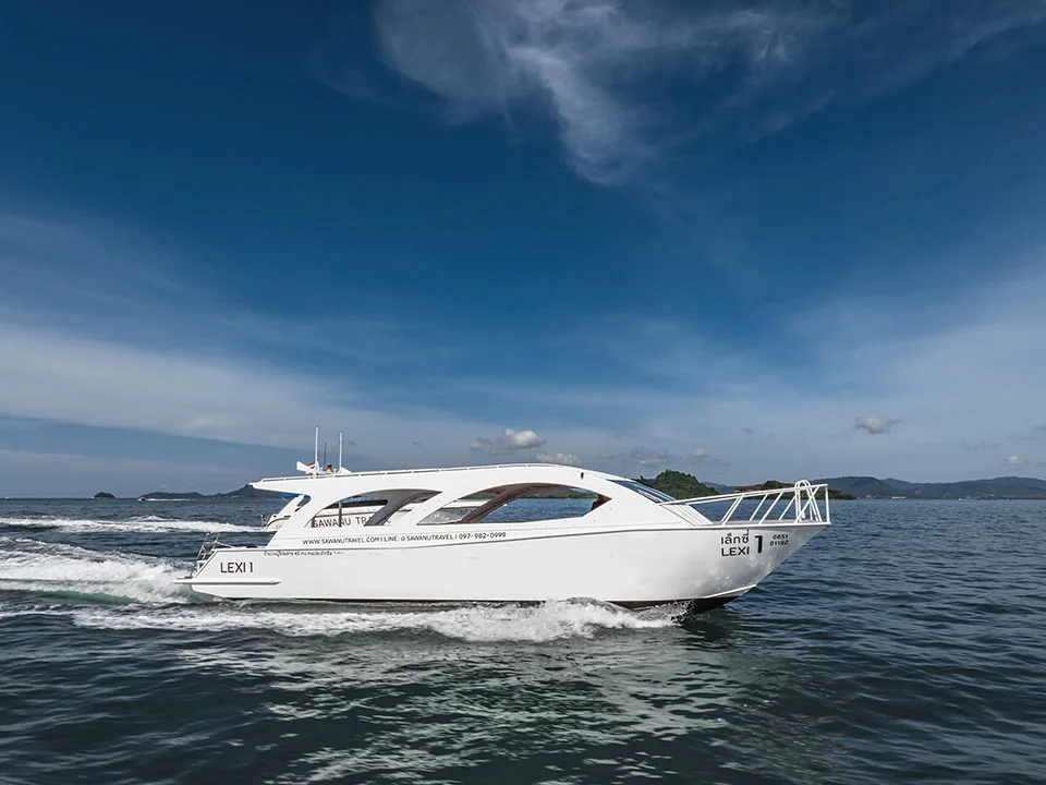 พรีเมี่ยมสปีดคาตามารัน-ทัวร์เกาะพีพี-อ่าวมาหยา-เกาะไม้ไผ่-speed-catamaran-3