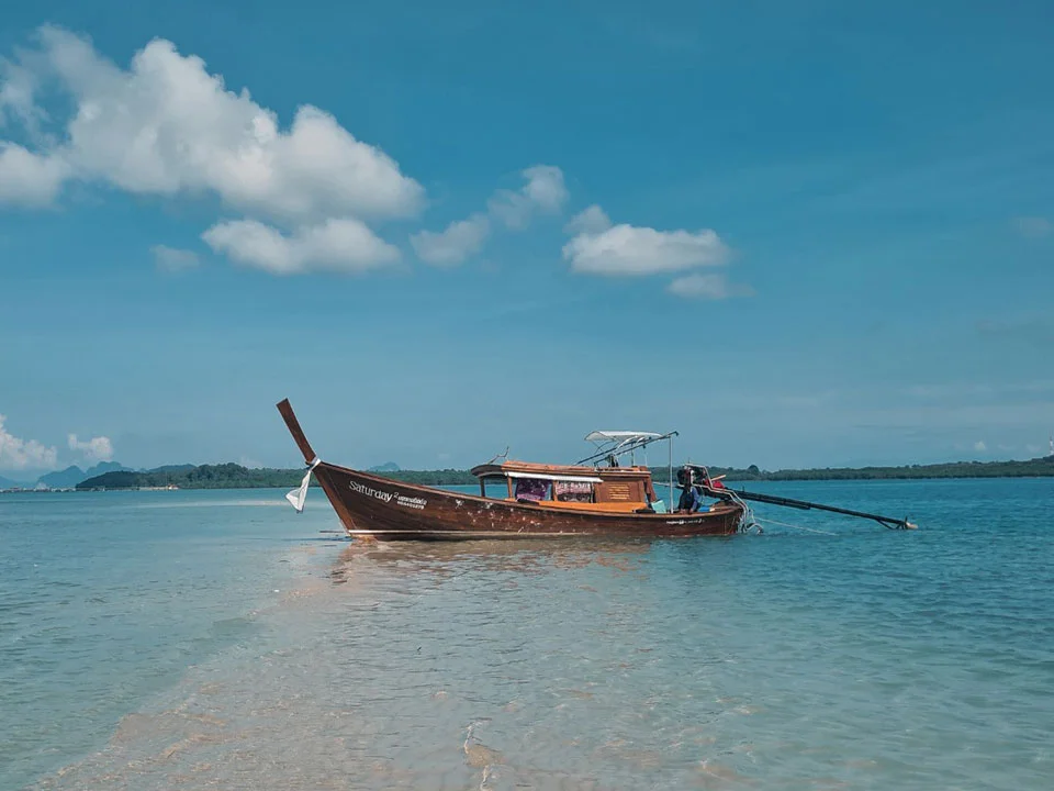 พังงา-ท่าเรือสุระกุล-กระโสม-เช่าเรือหางยาว-หัวโทง-luxury-มีพร็อพ-12