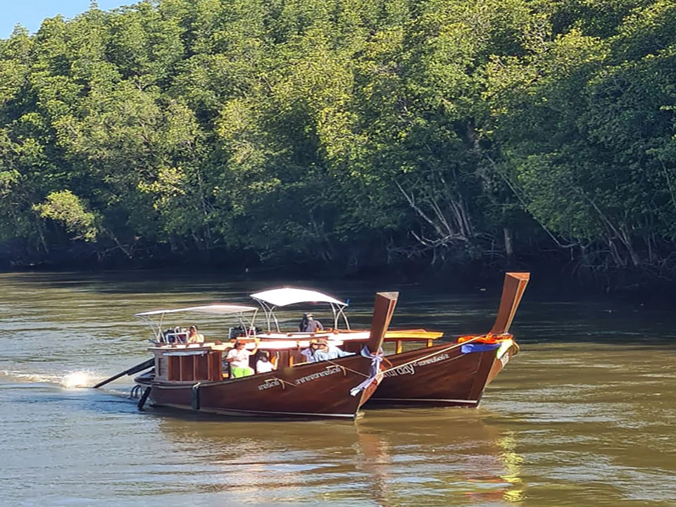 พังงา-ท่าเรือสุระกุล-กระโสม-เช่าเรือหางยาว-หัวโทง-luxury-มีพร็อพ-18