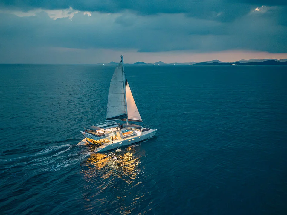 ภูเก็ต-ล่องเรือยอร์ช-คาตามารัน-อ่าวพังงา-เจมส์บอนด์-หาดปาล์ม-บีช-13