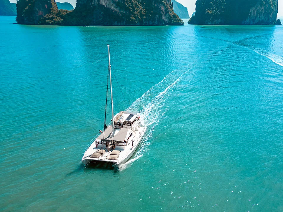 ภูเก็ต-ล่องเรือยอร์ช-คาตามารัน-อ่าวพังงา-เจมส์บอนด์-หาดปาล์ม-บีช-16